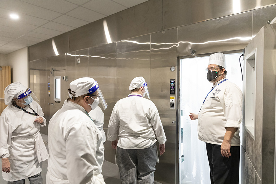 Chef David Waggoner introduces his spring 2021 semester students to the brand new Culinary Arts facilities inside Highland Campus, Building 2000. 