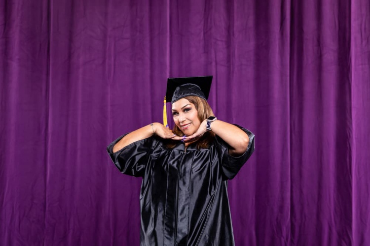 Bertha Juarez Graduate